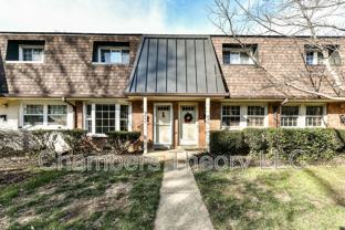 445 Hampton Ct #130 - Photo 1 of 1
