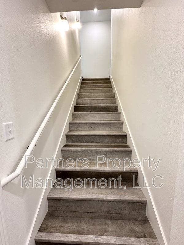 821 S Benchmark Ln - Photo 7 of 16