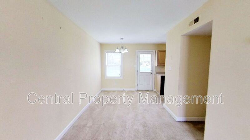 108 Silver Brook Dr - Photo 7 of 27