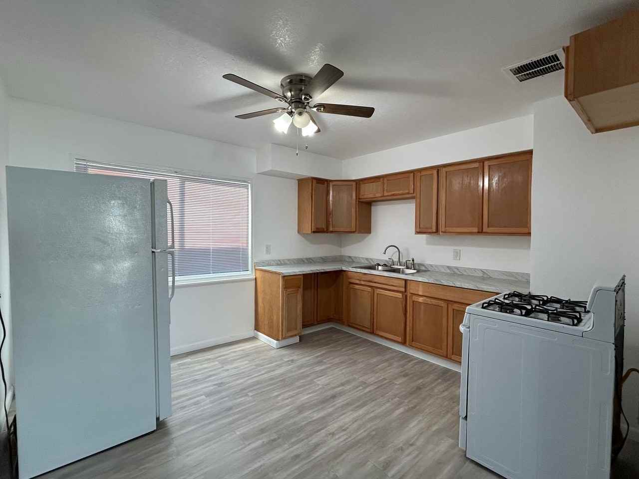 1755 Boynton Ave - Photo 2 of 6