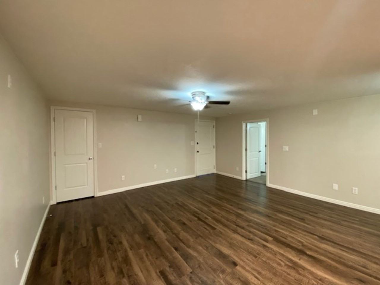 145 E 500 S - Photo 7 of 31