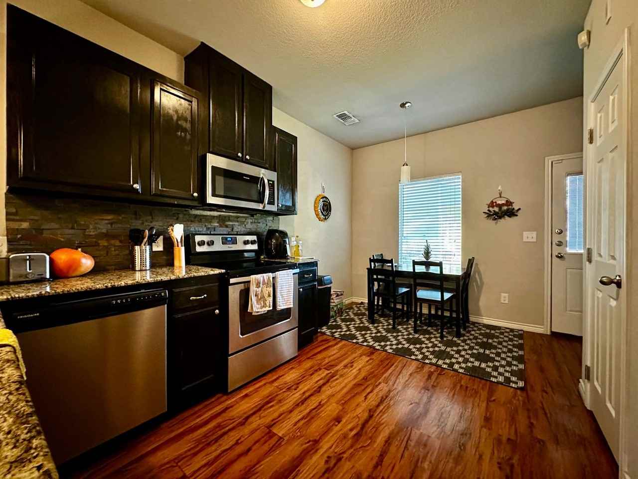 Colorful Modern 2 - Photo 5 of 26