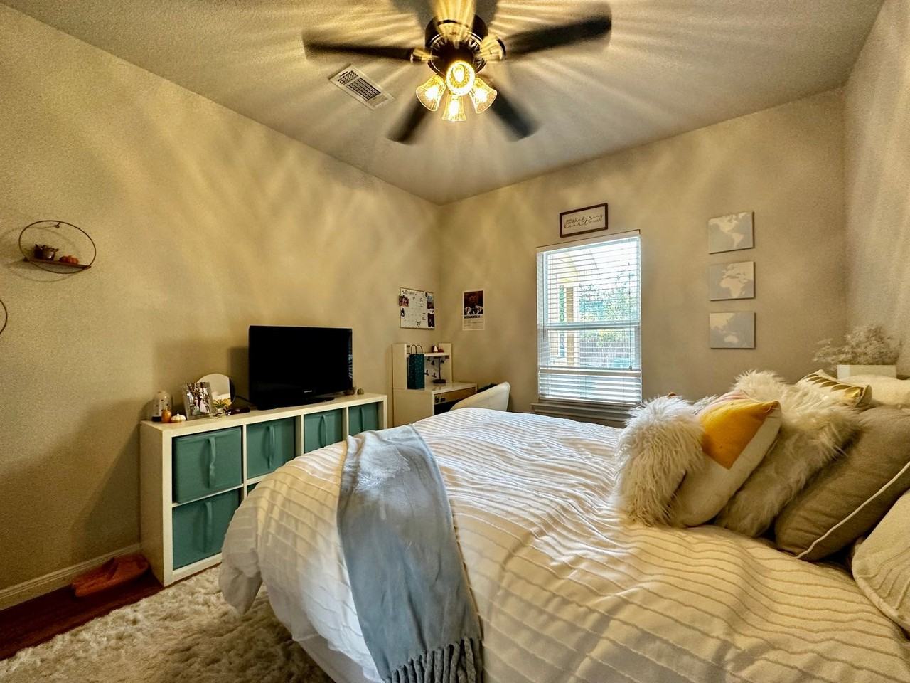 Colorful Modern 2 - Photo 7 of 26