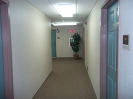 featured image of 927 Woodmere Ave