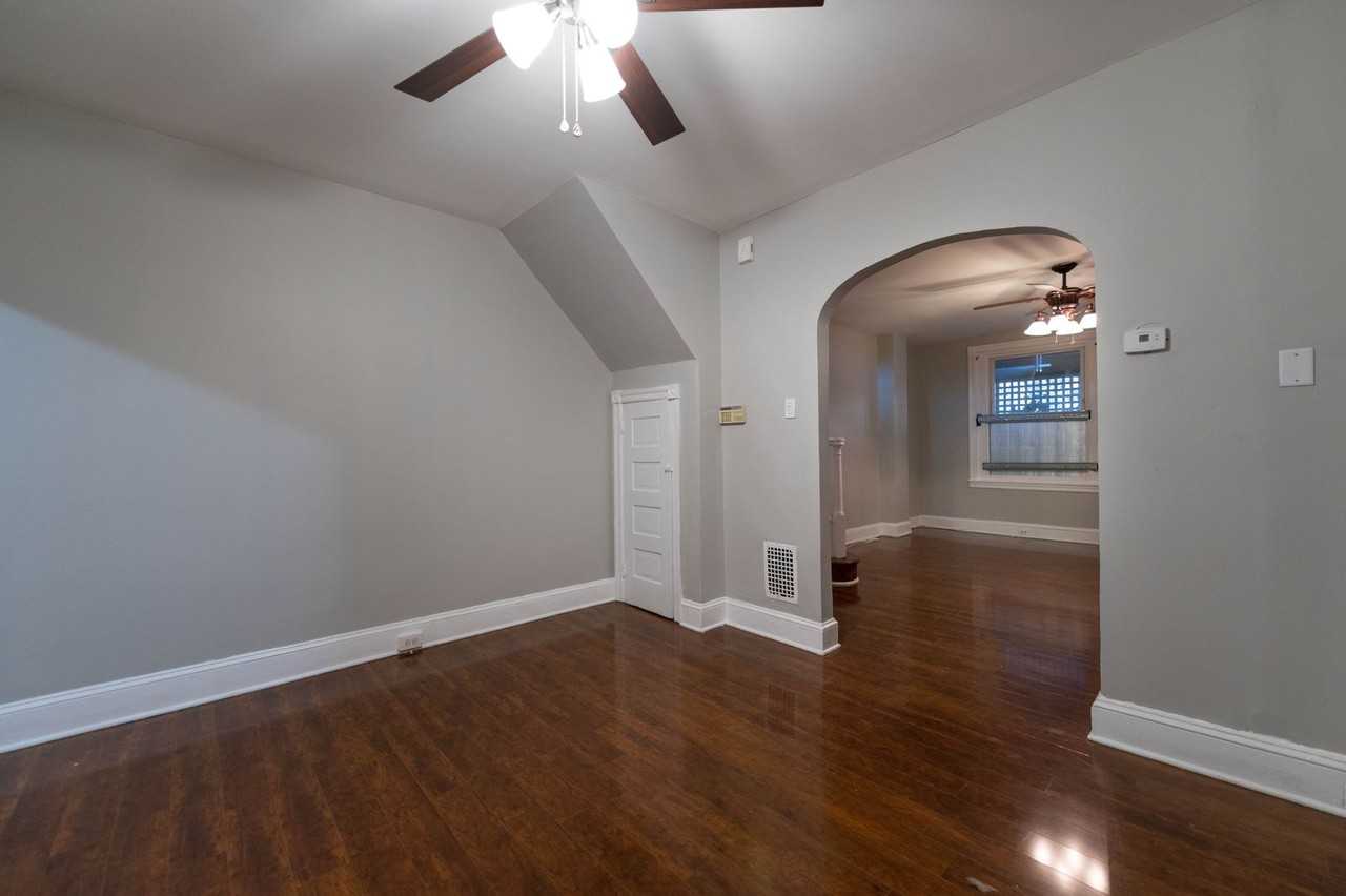 1635 N 60th St - Photo 6 of 26