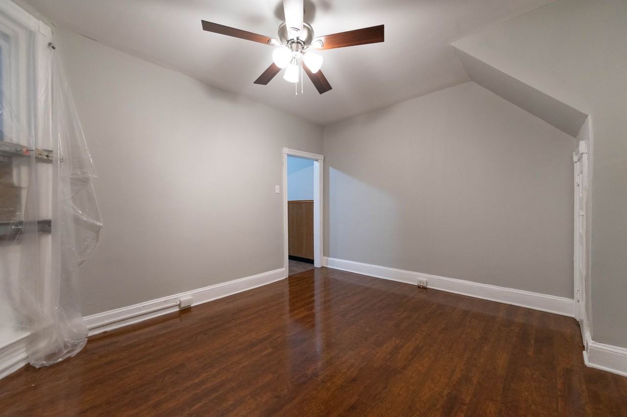 1635 N 60th St - Photo 7 of 26