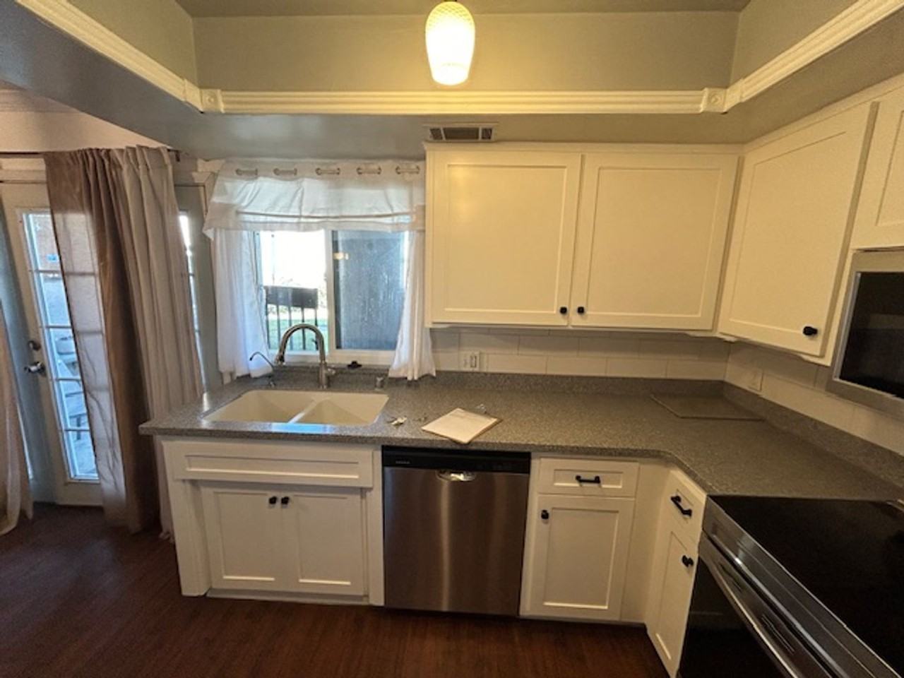 1150 N Gem St - Photo 4 of 16