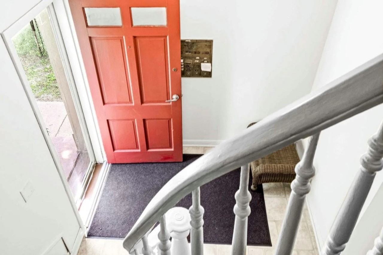 410 E. Grove - Photo 7 of 11