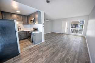 4020 Kansas St - Photo 1 of 1