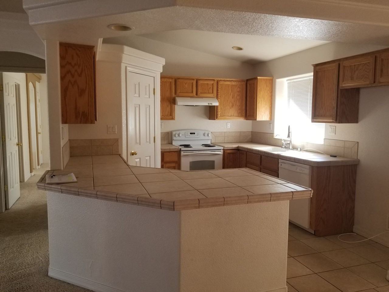 3019 Maracaibo Way - Photo 5 of 18