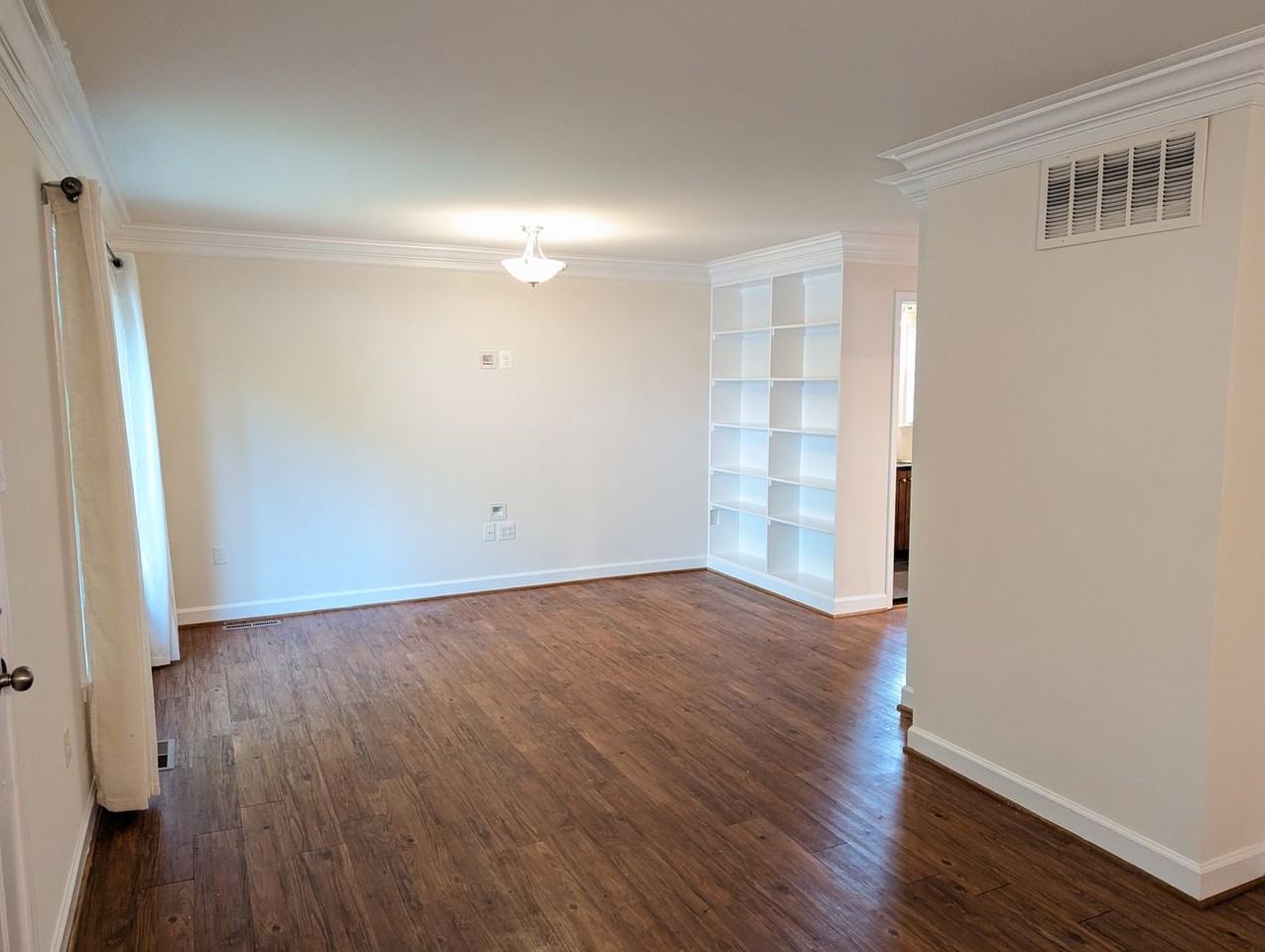 6590 Hemlock Point Rd - Photo 2 of 50