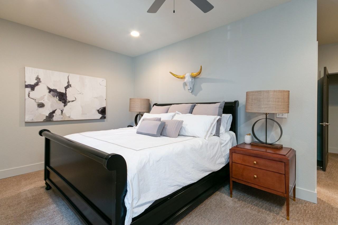 4904 Lake Course Cir #E - Photo 4 of 26