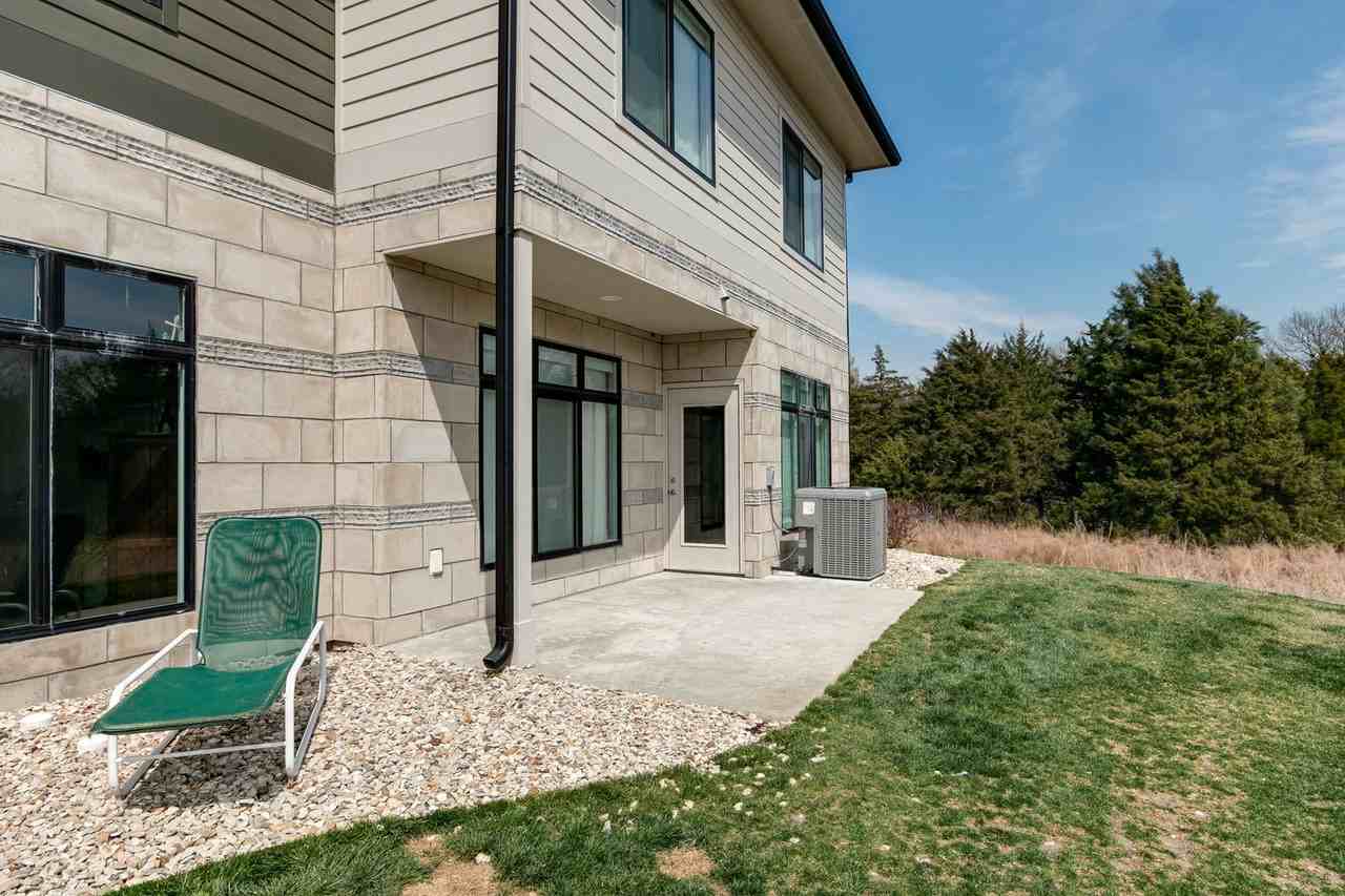 4904 Lake Course Cir #E - Photo 7 of 26