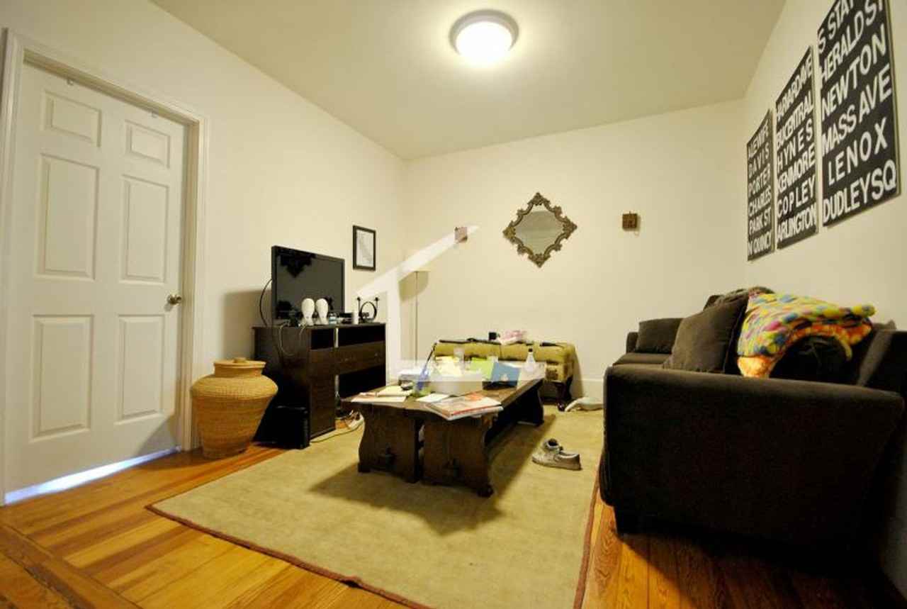 45 Addington Rd - Photo 7 of 9
