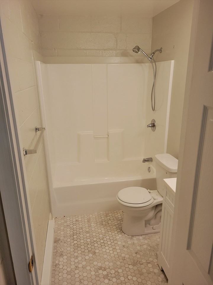 NORTH20TH ST 927 - Photo 5 of 11