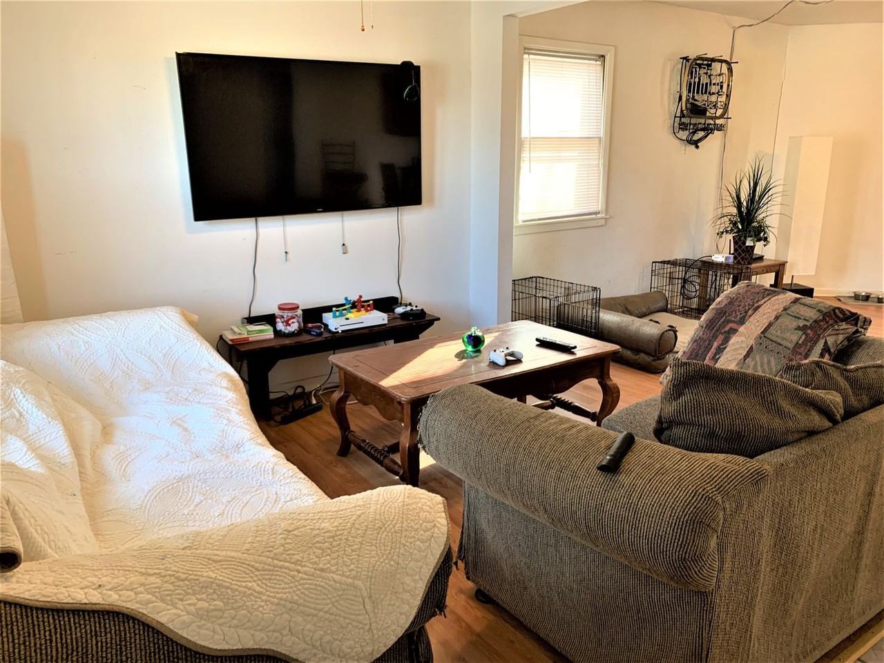 2645 Kimball Avenue - Photo 2 of 15