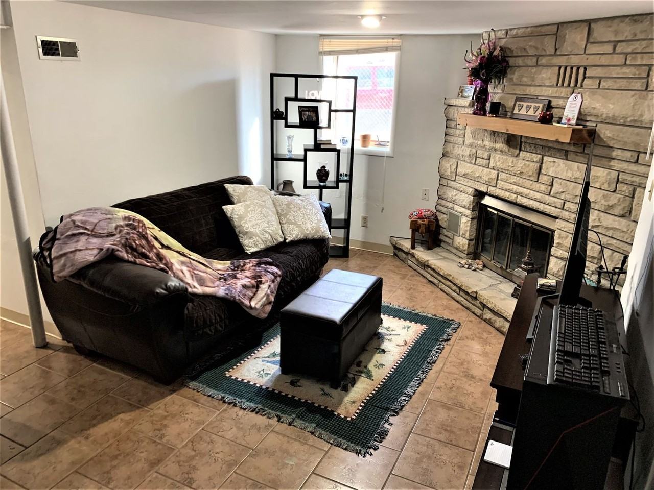 2645 Kimball Avenue - Photo 6 of 15