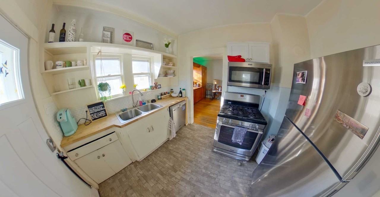 322 N 16th St - Photo 2 of 14