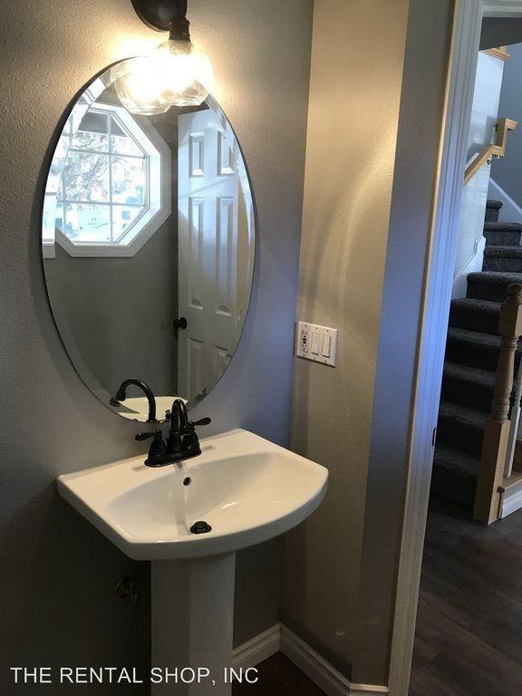 1798 Se Ironwood Ct - Photo 7 of 13