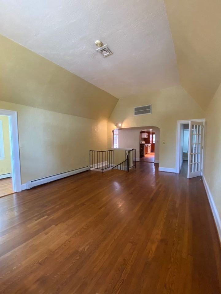 2320 S Ives St - Photo 3 of 19