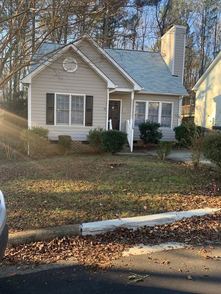 717 Saint Catherines Dr - Photo 2 of 26