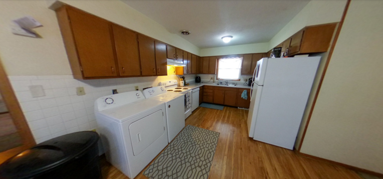 1201 N 12th St - Photo 2 of 10