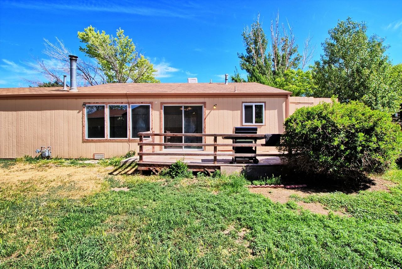 466 1/2 Carson Lake Dr - Photo 4 of 30
