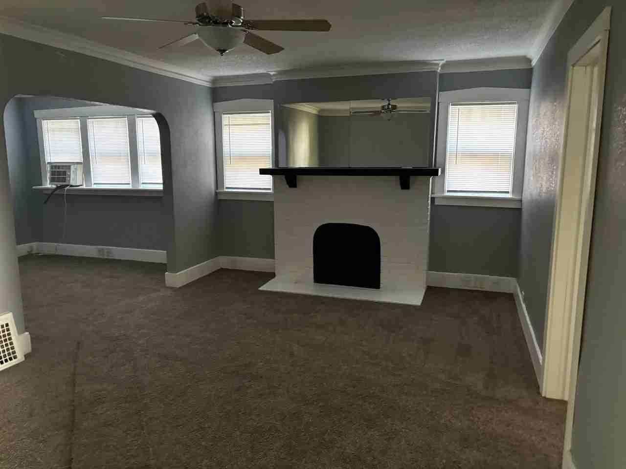 1208 N Frink St - Photo 2 of 9