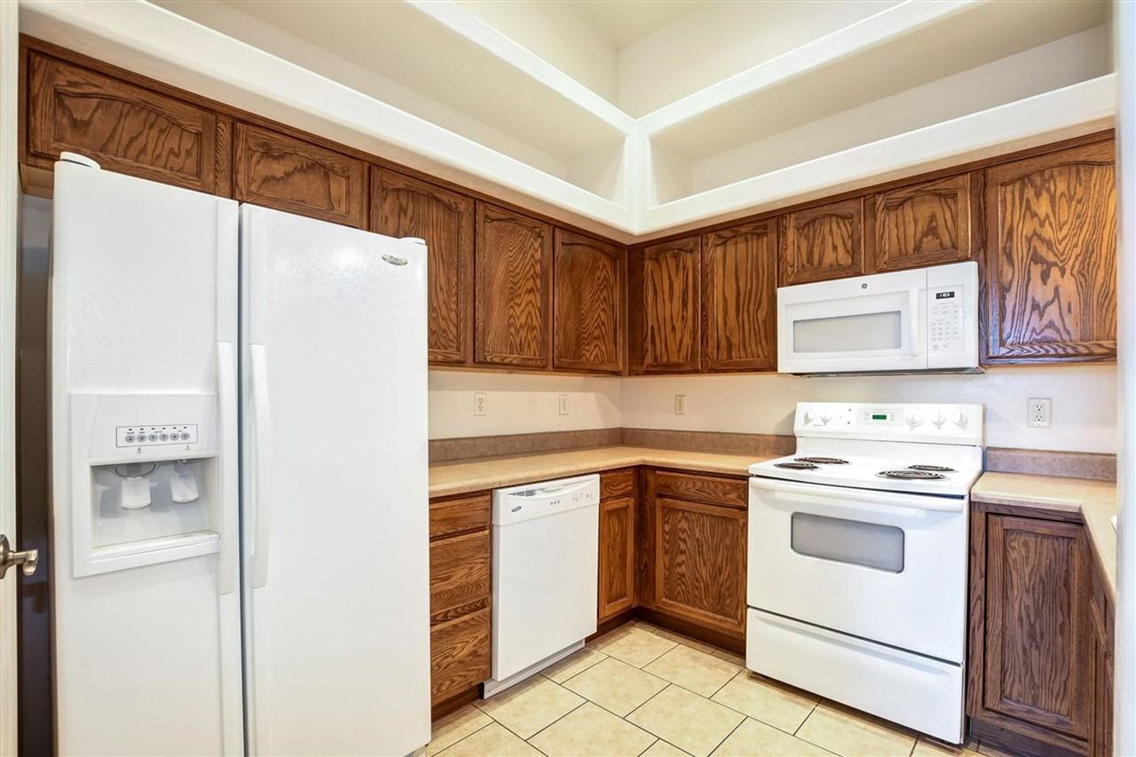 1440 Loren Dr - Photo 7 of 27