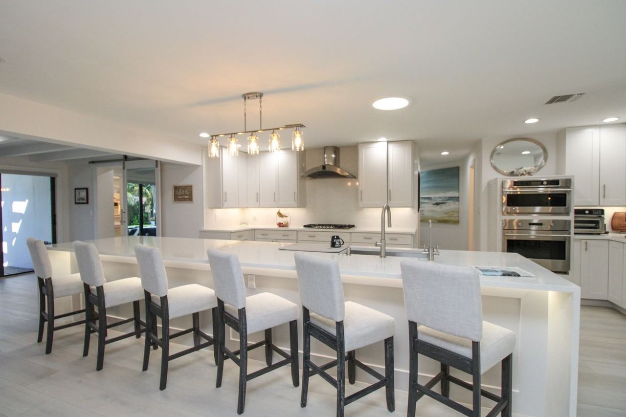 1555 Crayton Rd - Photo 4 of 50