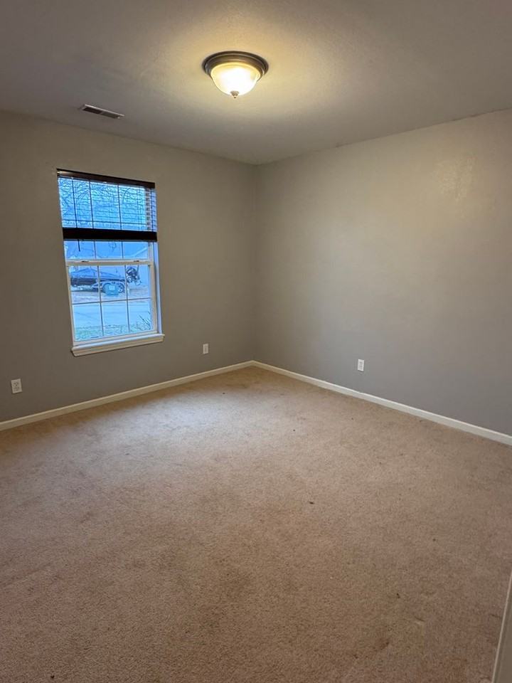 15984 Tracker Ln - Photo 6 of 15