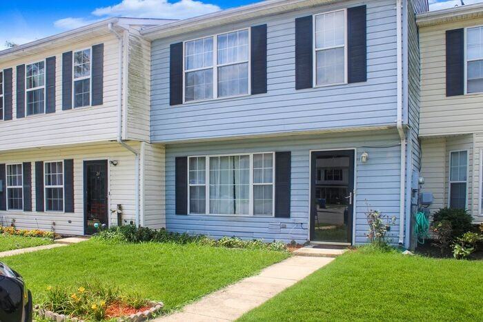 25 Shelton Ct - Photo 2 of 29