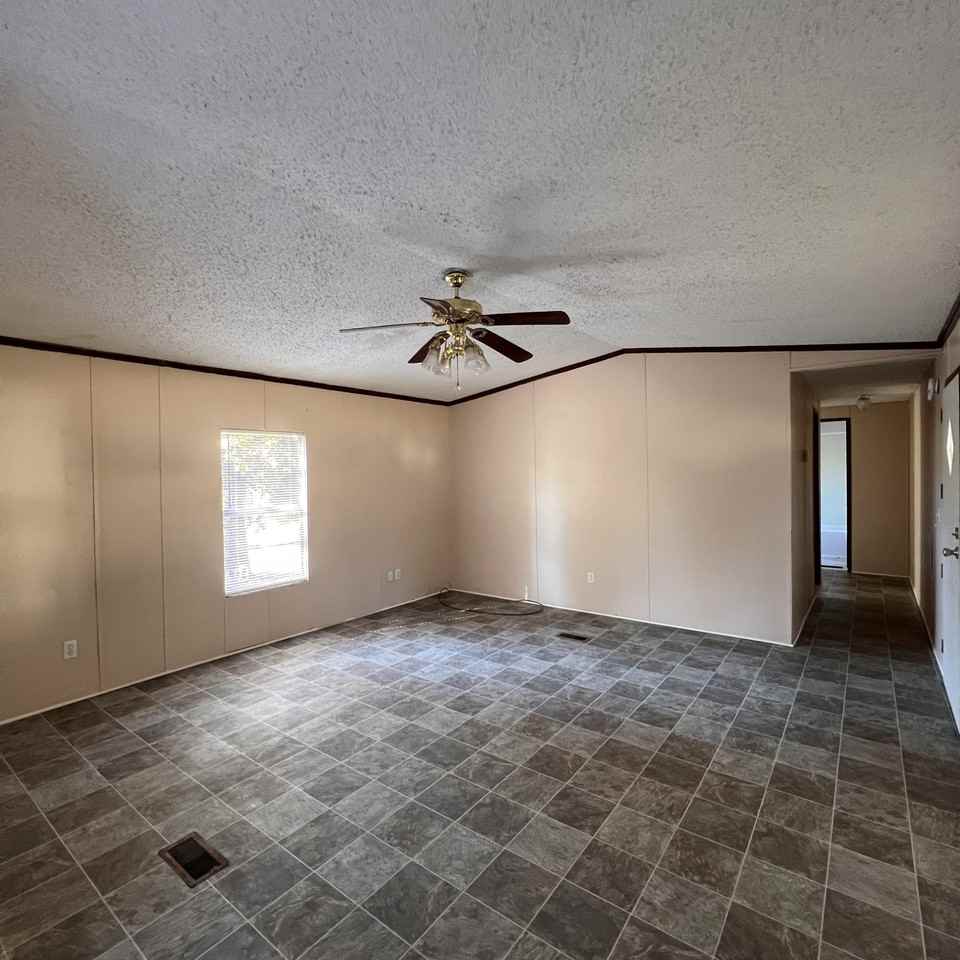 1477 Holly Grove Rd #NA - Photo 5 of 32