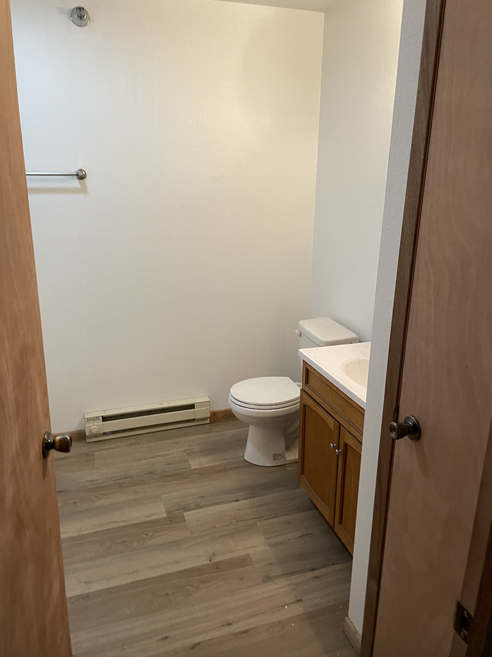 16210 Ridgeview Dr #401 - Photo 3 of 11