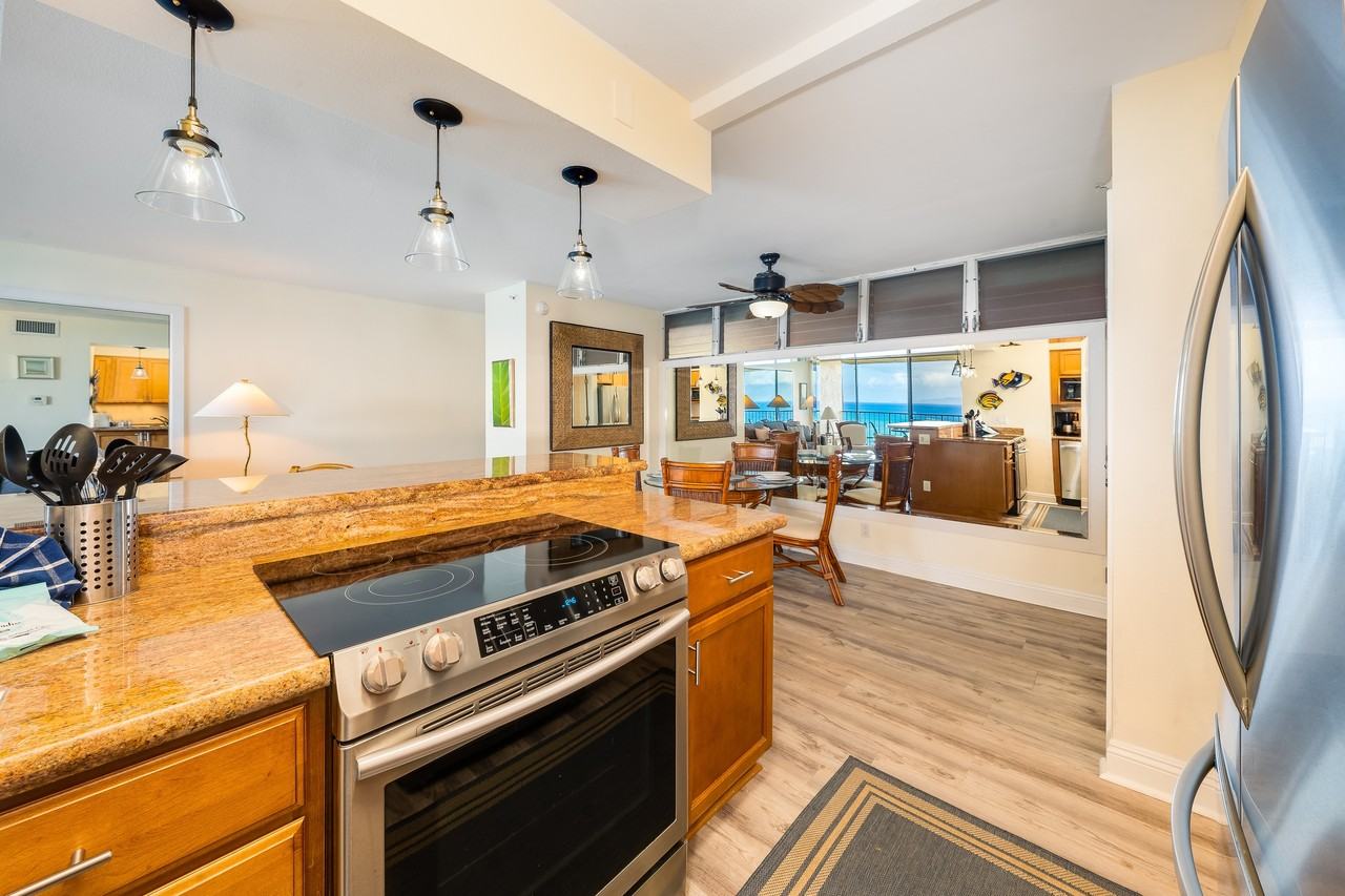 4365 Lower Honoapiilani Rd - Photo 4 of 32