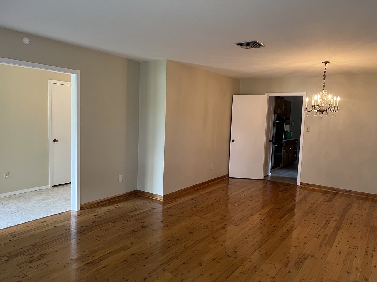 5010 Royalton Dr #NA - Photo 3 of 20