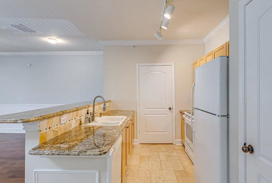 6450 Borasco Dr #3707 - Photo 7 of 19