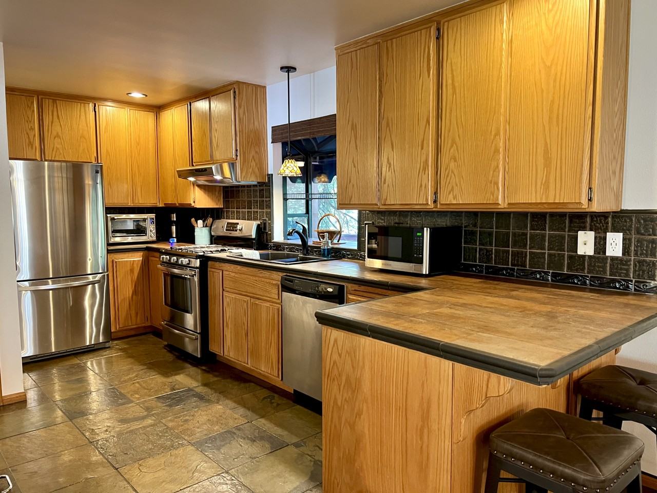 450 Merrimack Dr #NA - Photo 7 of 33