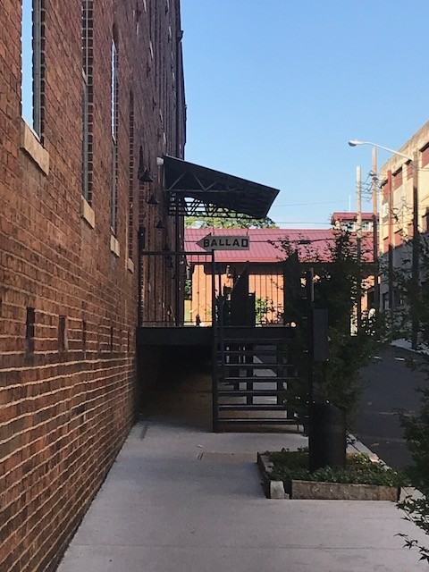 600 Craghead St - Photo 2 of 15