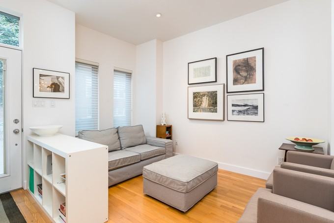 70 Manning Avenue #MAIN - Photo 3 of 13