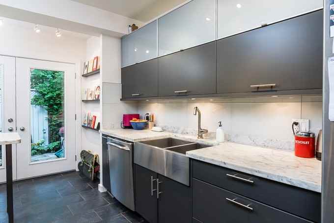 70 Manning Avenue #MAIN - Photo 7 of 13