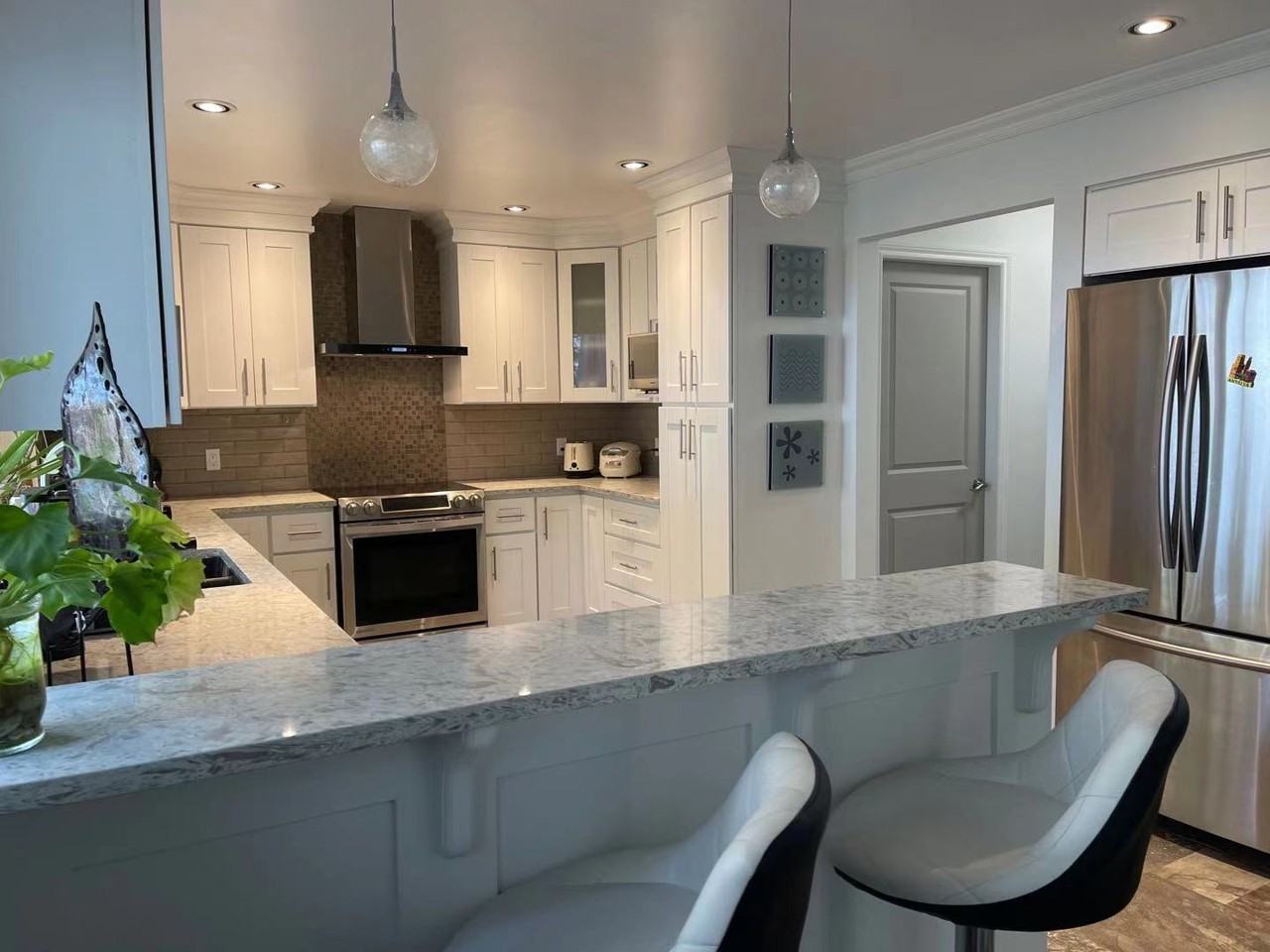 5080 Cliff Drive - Photo 2 of 15