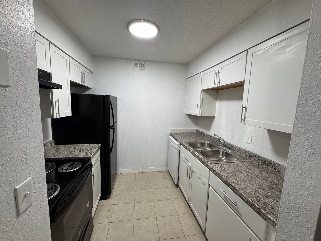 Villas At Panthersville Apartment Homes* - Photo 3 of 18