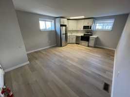 featured image of 3500 Ainslie St