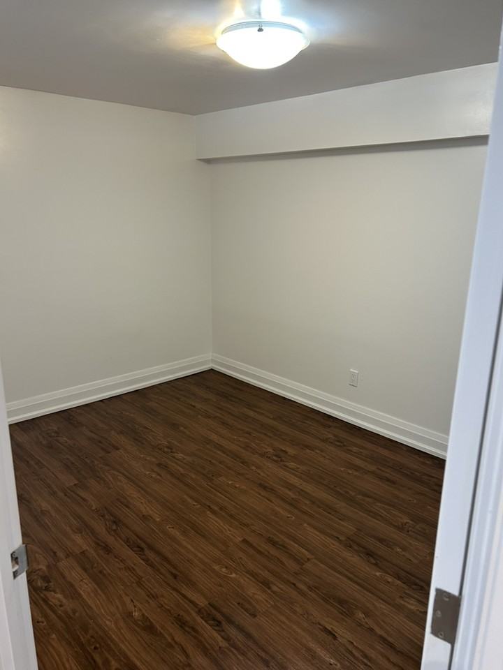 119 Cheritan Avenue #Rear - Photo 6 of 14