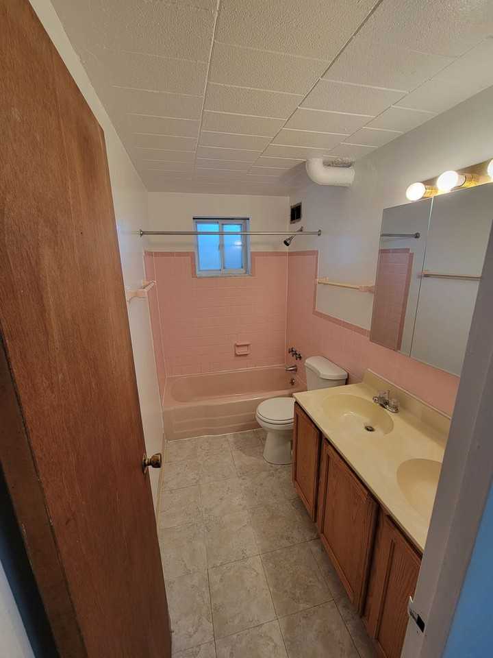 Bellevue Mansions - Photo 7 of 22