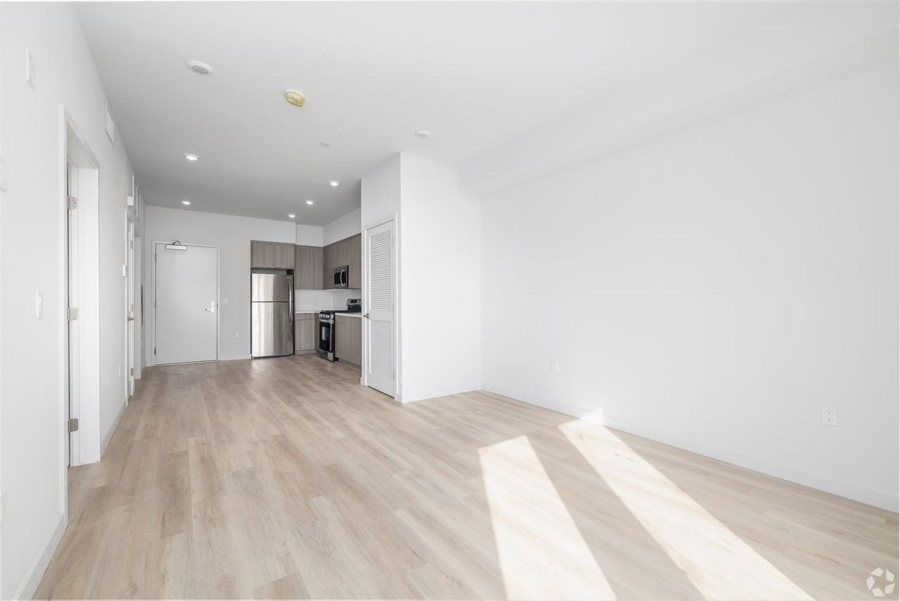 Thrive Apartments - Photo 7 of 14