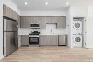 featured image of 1341 W Gardena Blvd