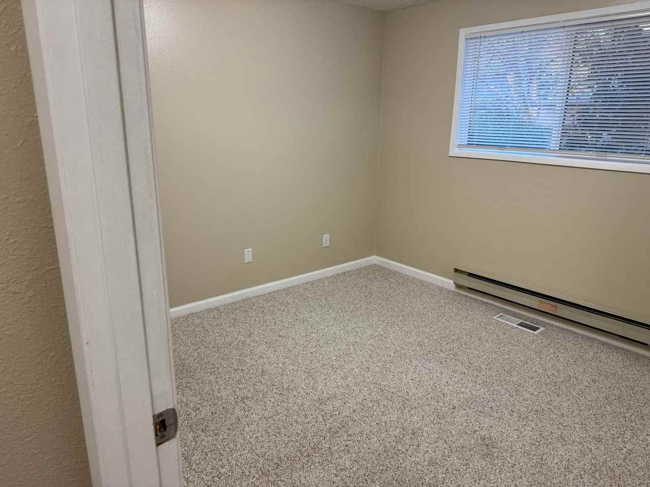 13011 Ne Pinebrook St - Photo 3 of 22