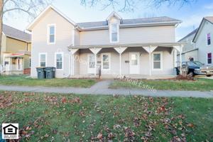 featured image of 121 S State St